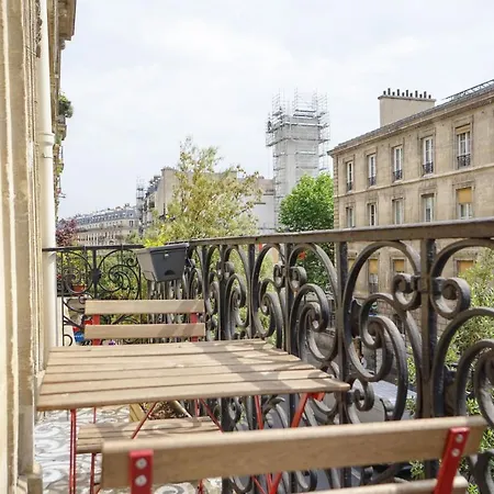 Apartment Spacious Flat With View On The Sacre Coeur *