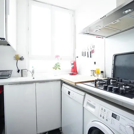 Spacious Flat With View On The Sacre Coeur Apartment Paris
