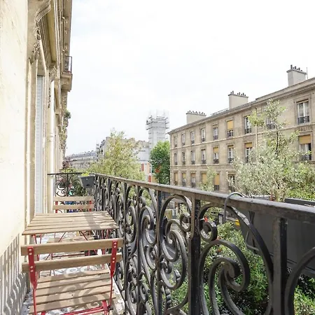 Apartment Spacious Flat With View On The Sacre Coeur Paris