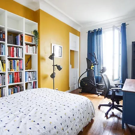 Apartment Spacious Flat With View On The Sacre Coeur